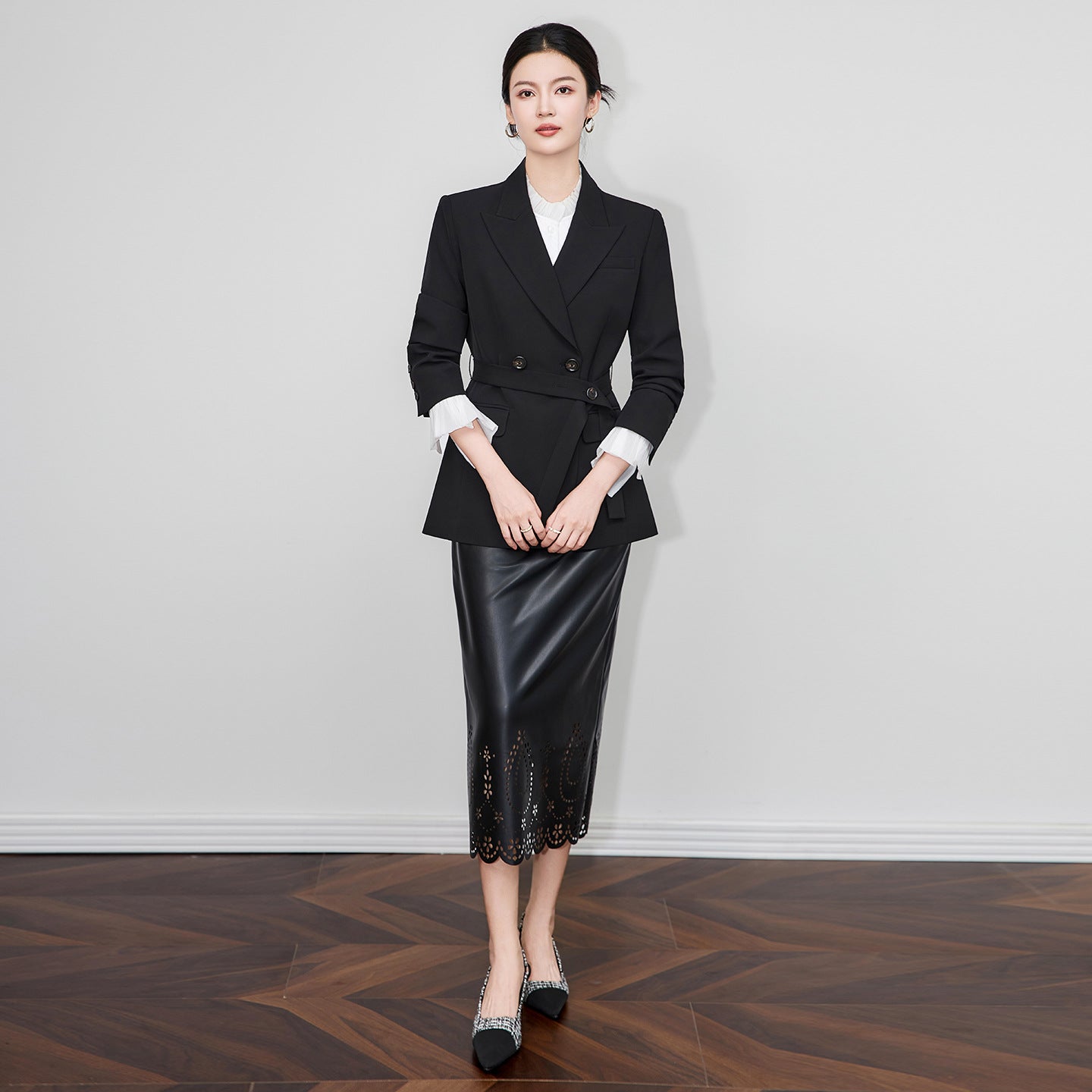 Women's Elegant Managerial Workwear Hotel Front Desk Jewelry Store Interview Formal Outfit Skirt Set