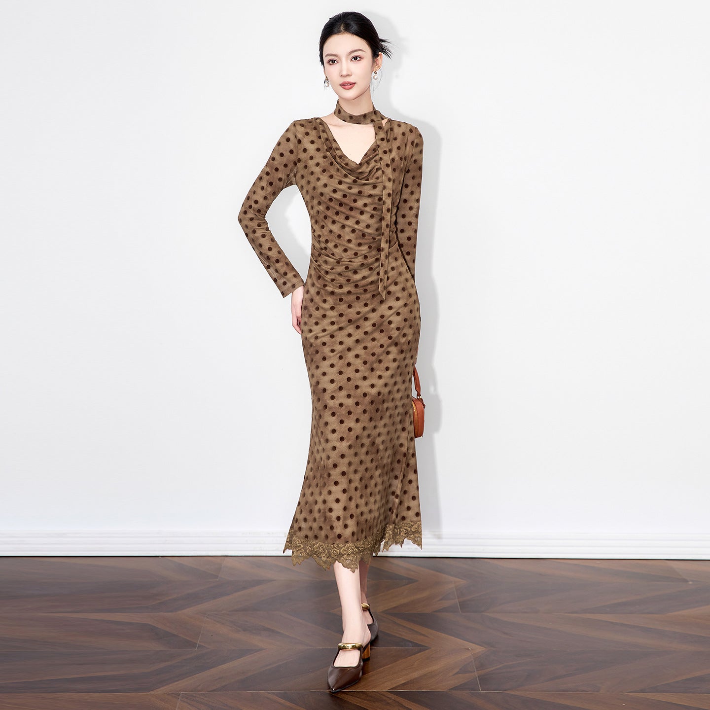 French Style Summer Long Sleeve Dress Women's V Neck Low Chest Polka Dot Print Slim Fit Long Sleeve Maxi Dress