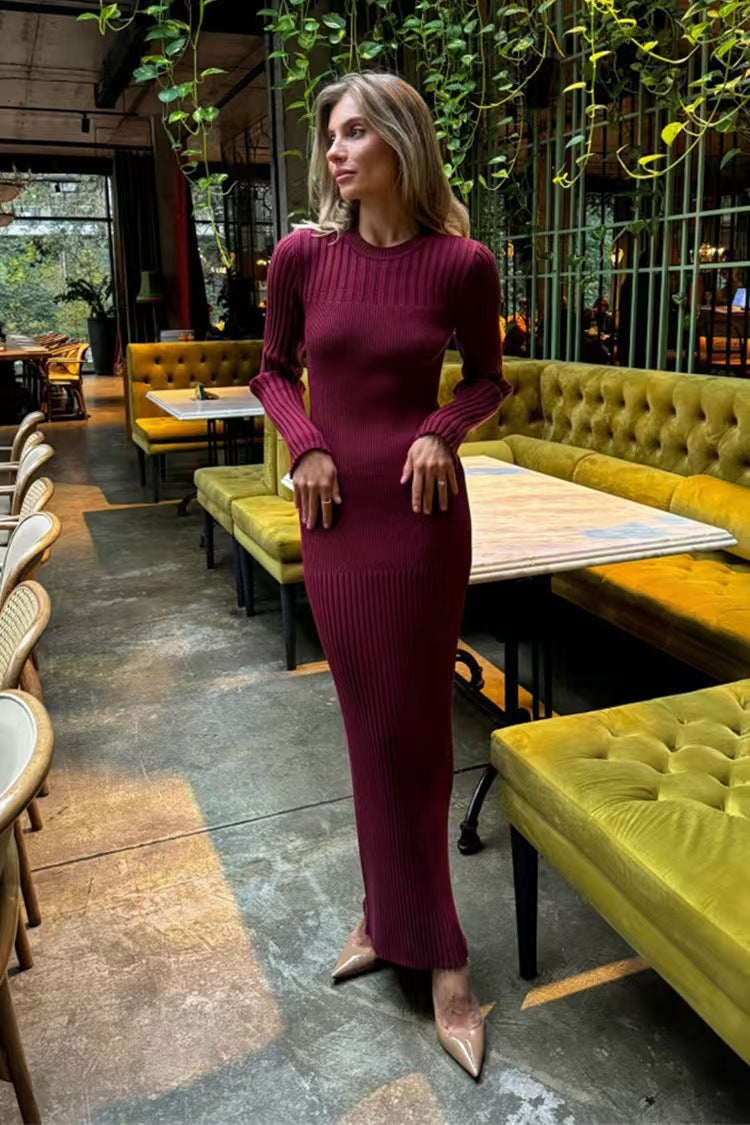 Elegant knitted round neck long sleeved solid color slim fit dress for autumn winter women's fashionable temperament long skirt