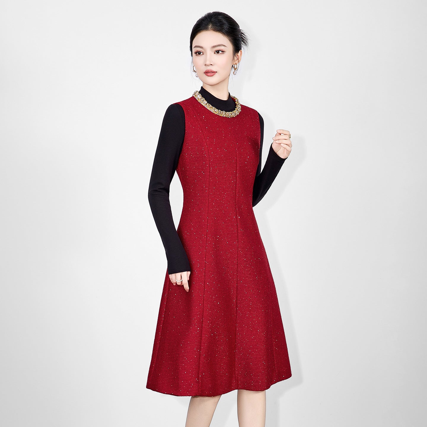 Fashionable Two-Piece Set Women's Spring Autumn Glitter Knit Top And Vest Skirt Set Polyester Long Sleeve Casual Style