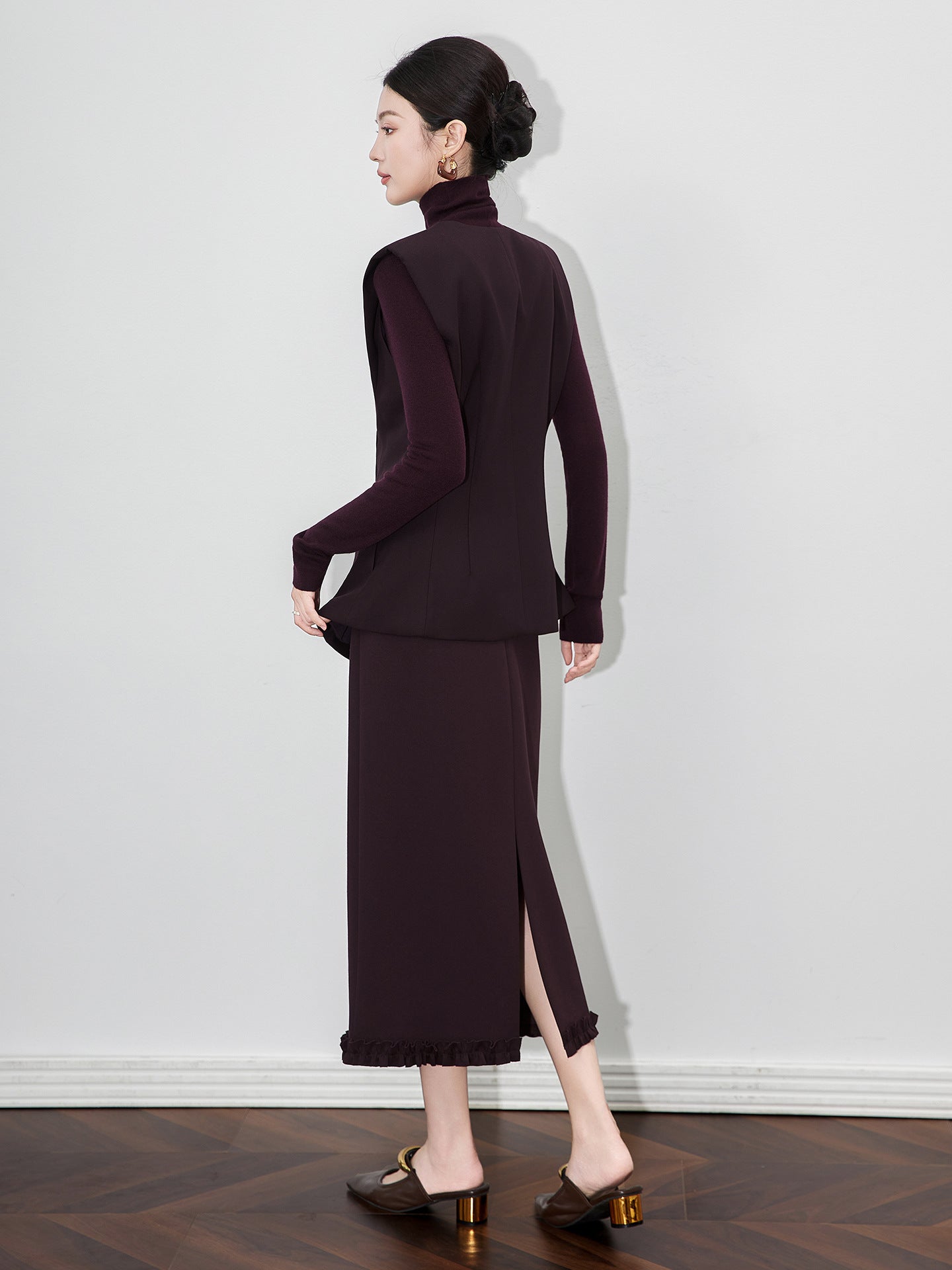 Women Professional Style V-neck Slim Fit Sleeveless Women Romper