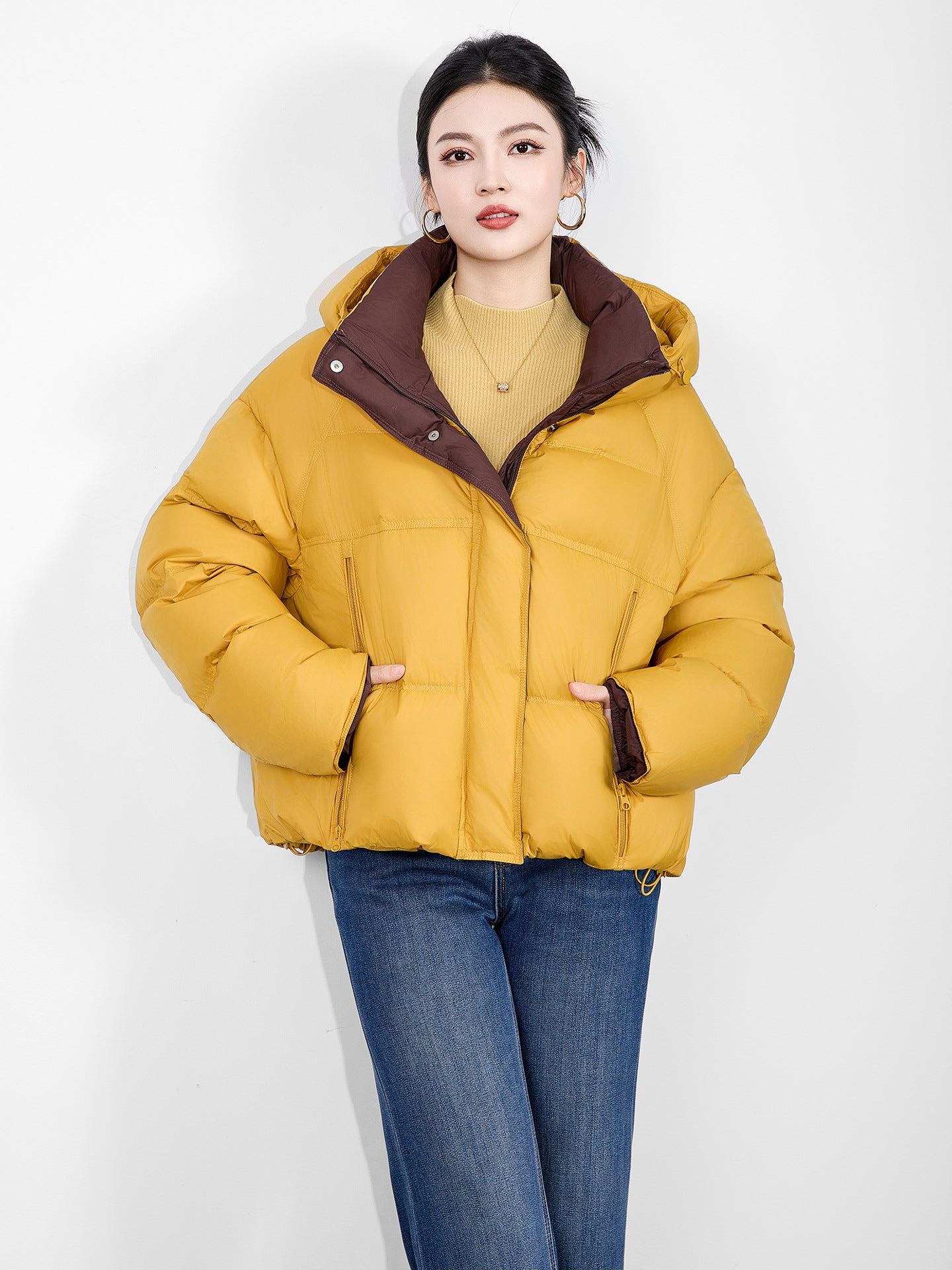 Winter Stand Collar Warm Short Down Jacket Female Zipper Thicken Quilted Jacket Women White Duck Down Solid Puff Parker Outwears