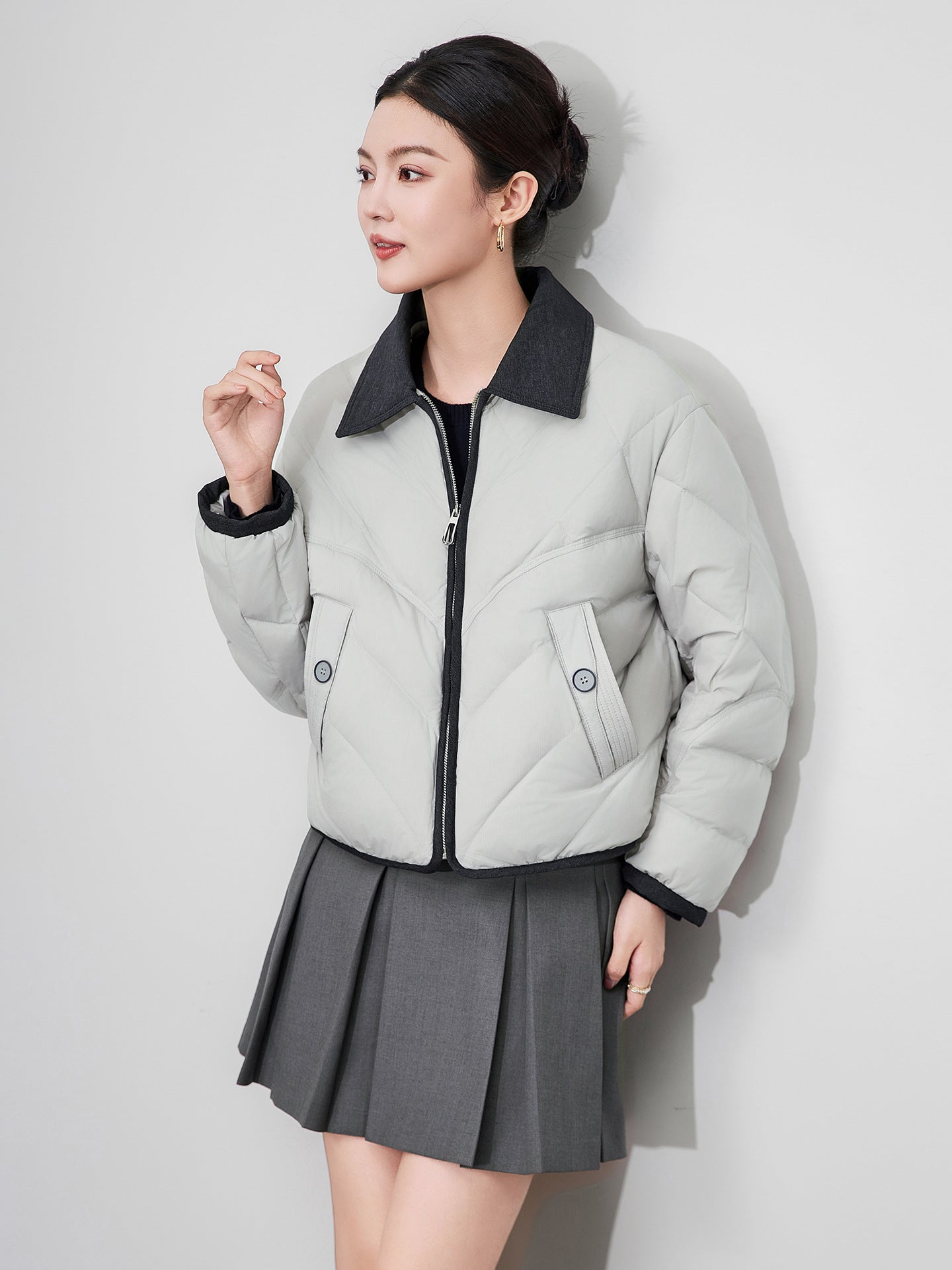 Stylish Short Women's Jacket Quilted Cotton Autumn Winter New Arrival Slim Fit Fashionable Outerwear From Mainland China