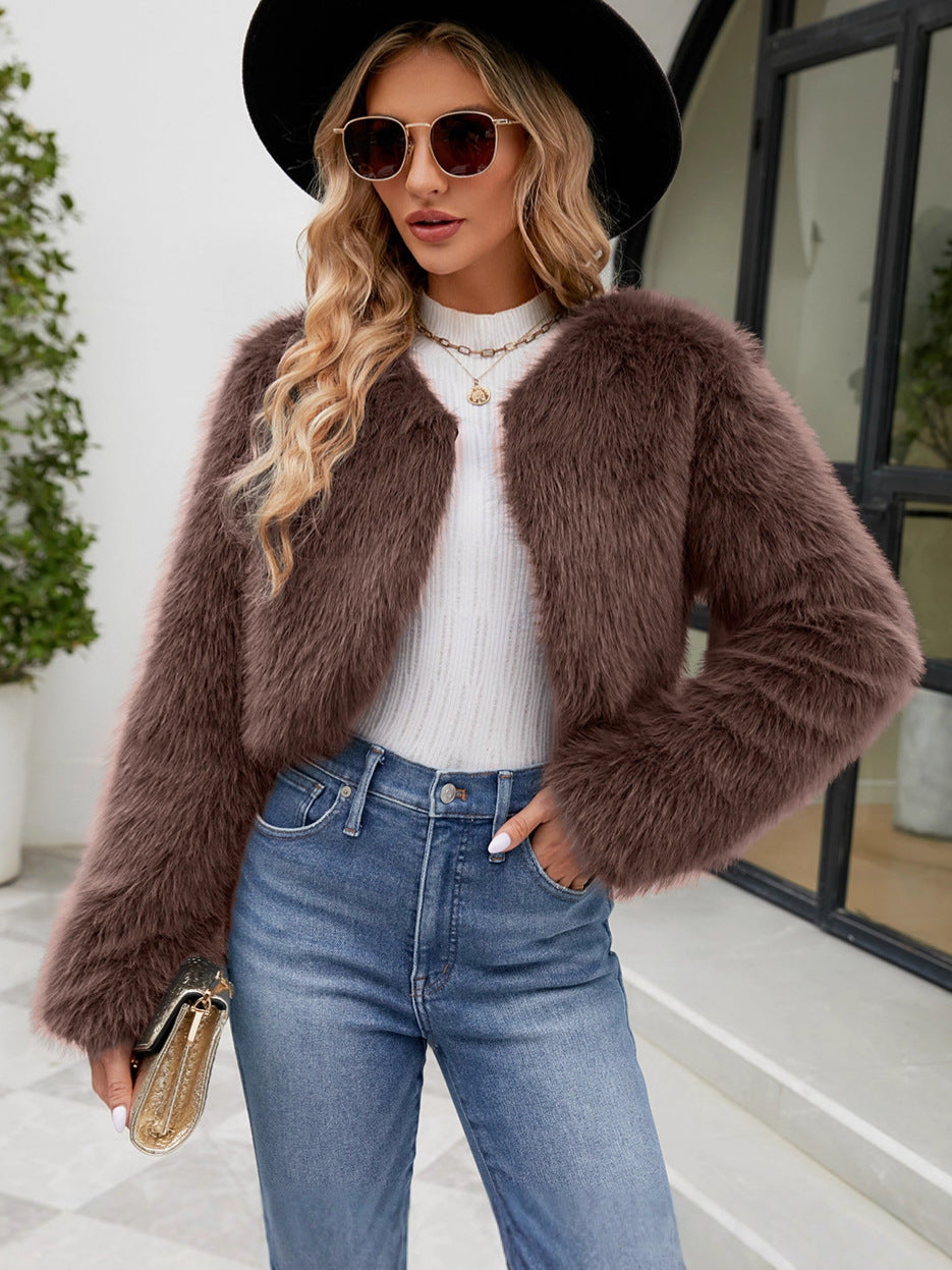 Fashionable Casual Women's Faux Fur Top White Short Outerwear Elegant Commute Style Long Sleeve V-Neck Artificial Fur