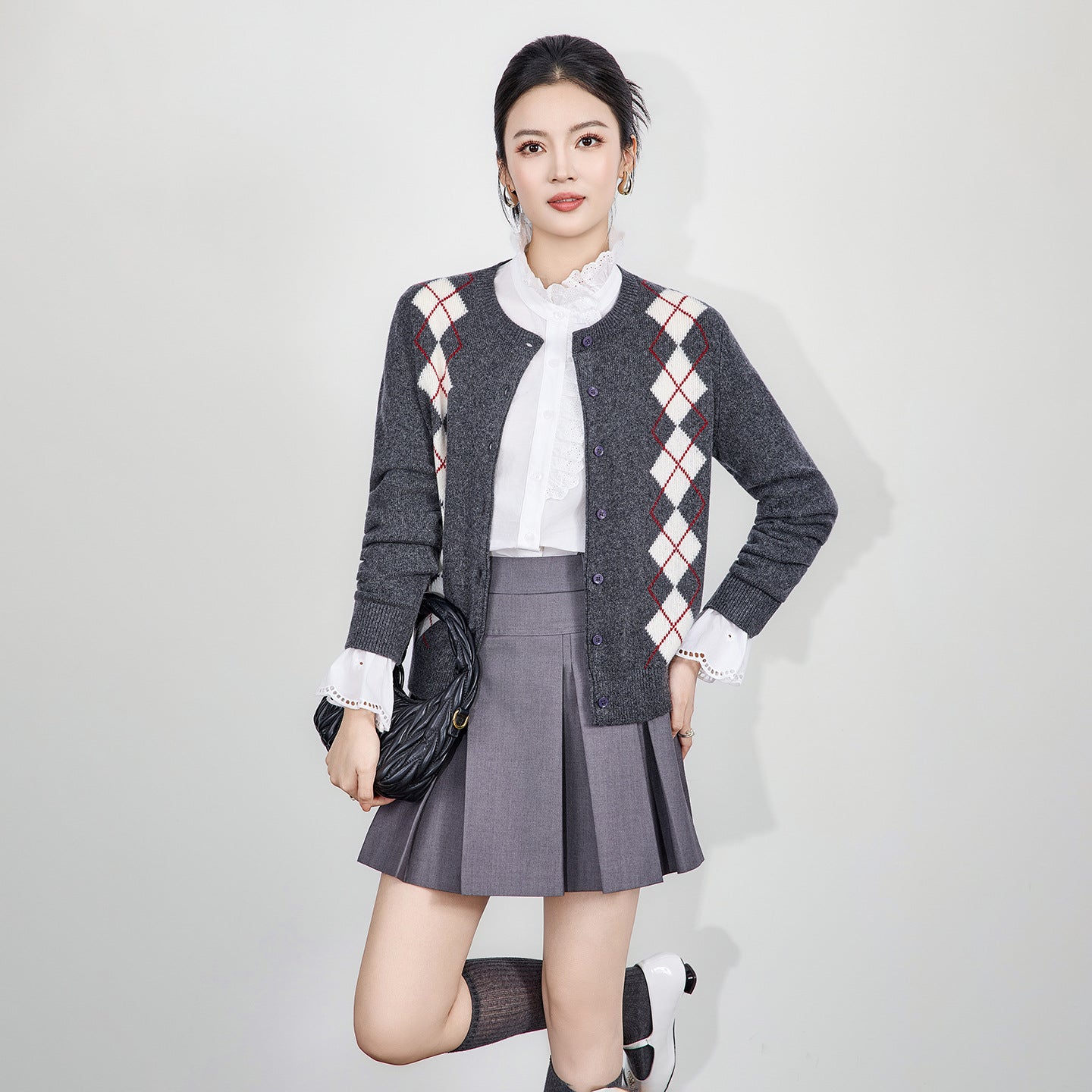 Ladies' Long Sleeve Knitted Sweater Diamond Pattern Lazy Style Cardigan Top Loose Fit Round Neck Knitted Fabric Autumn New Ar