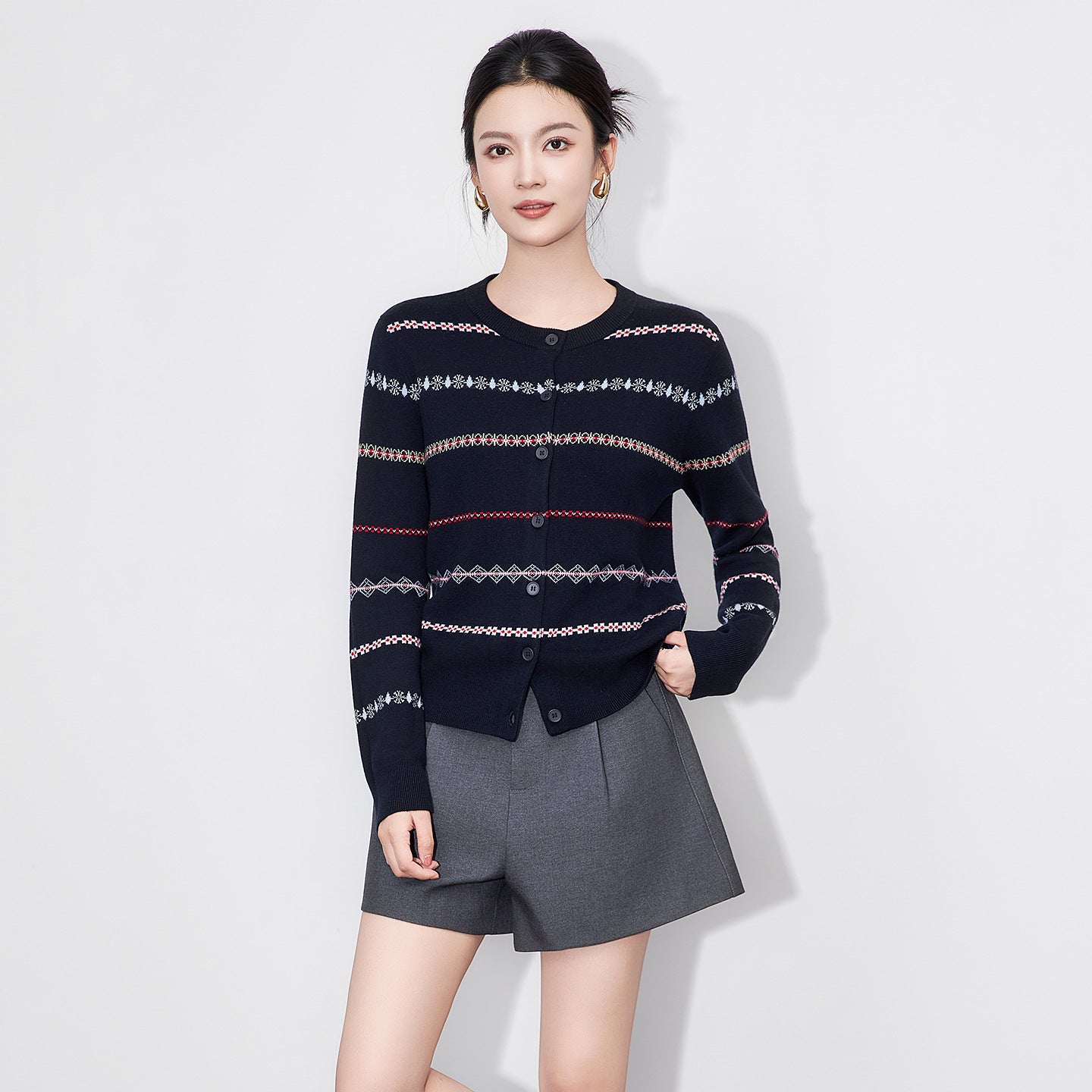 Long Sleeve Knitted Cardigan Sweater Ultrafine Merino Wool Fair Isle Texture Women's Crew Neck Full Length Coat