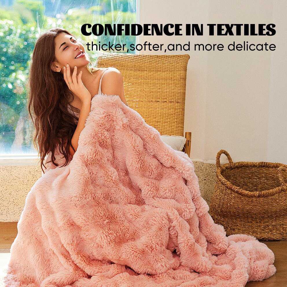 New Solid Color Imitation Rabbit Plush Milk Plush Thickened Thermal Leisure Home Blanket Office Nap Blanket, No Pillowcase.