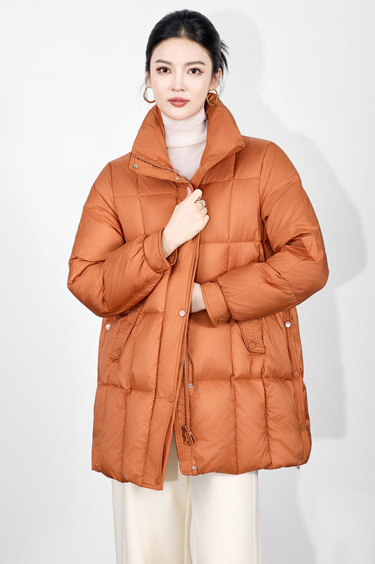 Women Long Puffer Jacket Winter Coat Warm Windproof Down Filled Outerwear With Multiple Pockets High Collar Fashion Hood