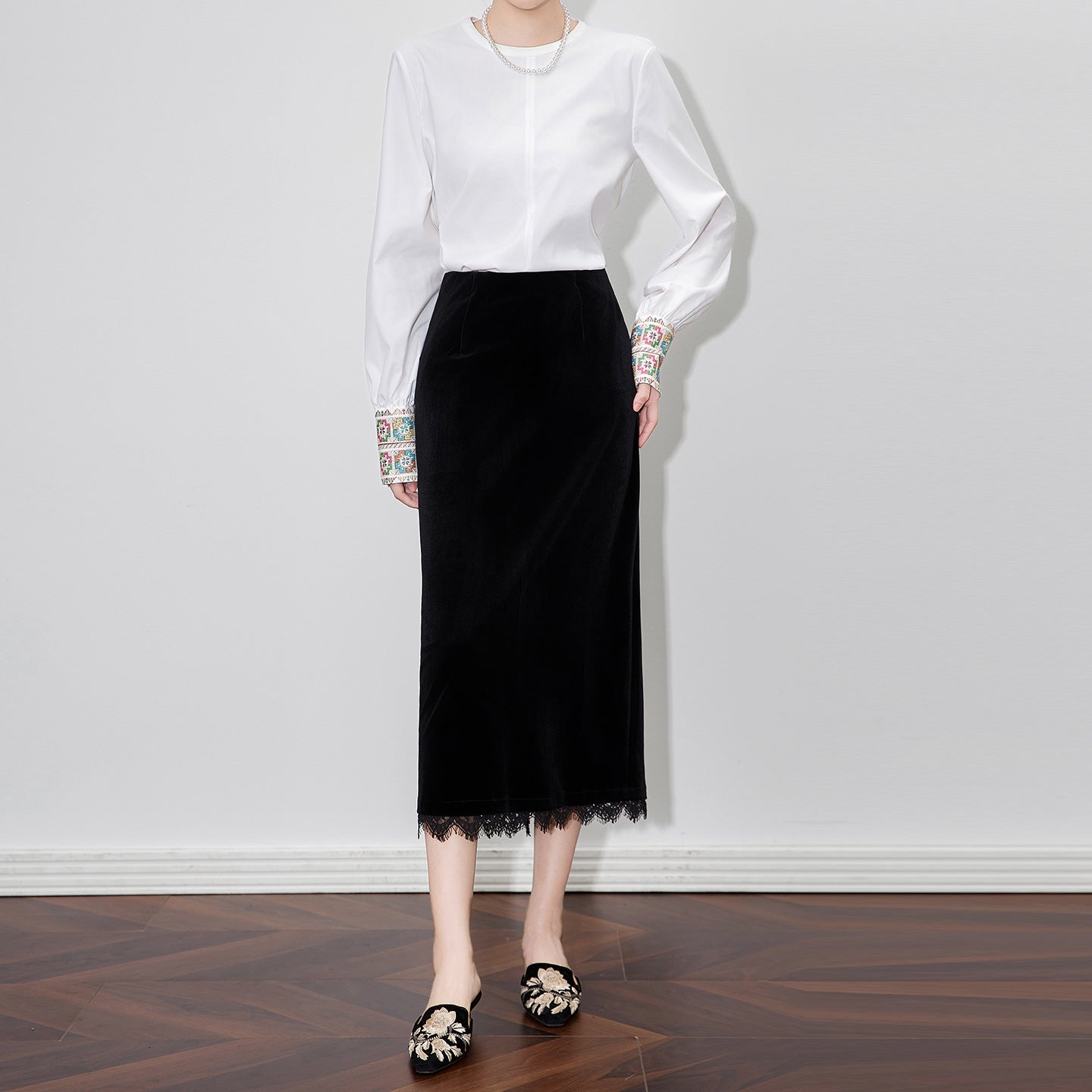 Elegant Velvet Lace Splicing Midi Skirt for Women Straight Cut Commute Style Autumn Winter New Arrival Half-length Skirt