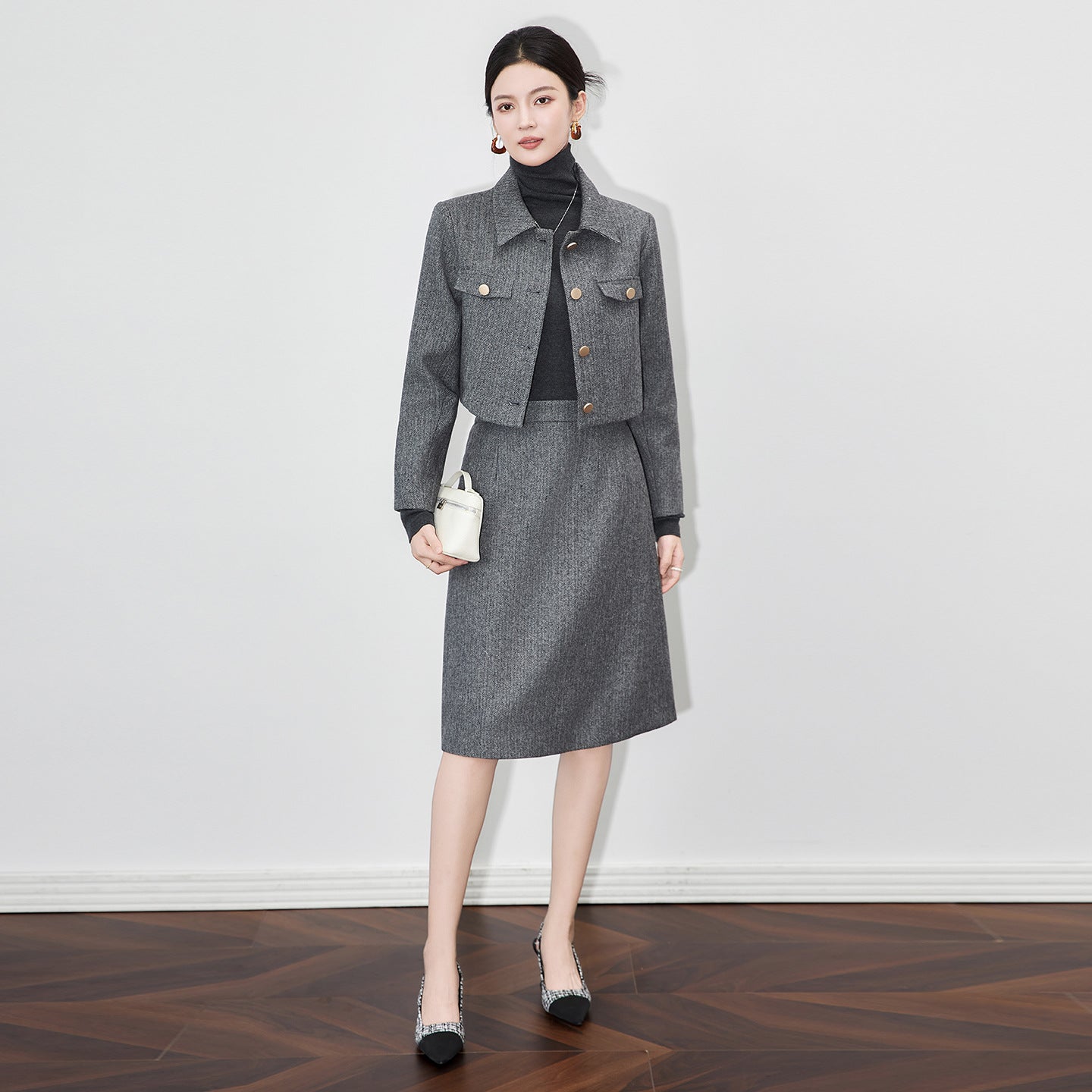 Woolen Coat And Mini Skirt Set for Women Autumn Winter Elegant Two-Piece Suit Horizontal Stripe Pattern