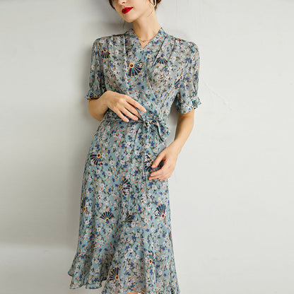 Princess Style Floral Print Dress with Bell Sleeves And Bell V-Neck Long A- Line Skirt Vintage Artistic Slimming Casual Hem