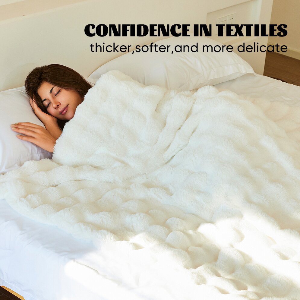 New Solid Color Imitation Rabbit Plush Milk Plush Thickened Thermal Leisure Home Blanket Office Nap Blanket, No Pillowcase.