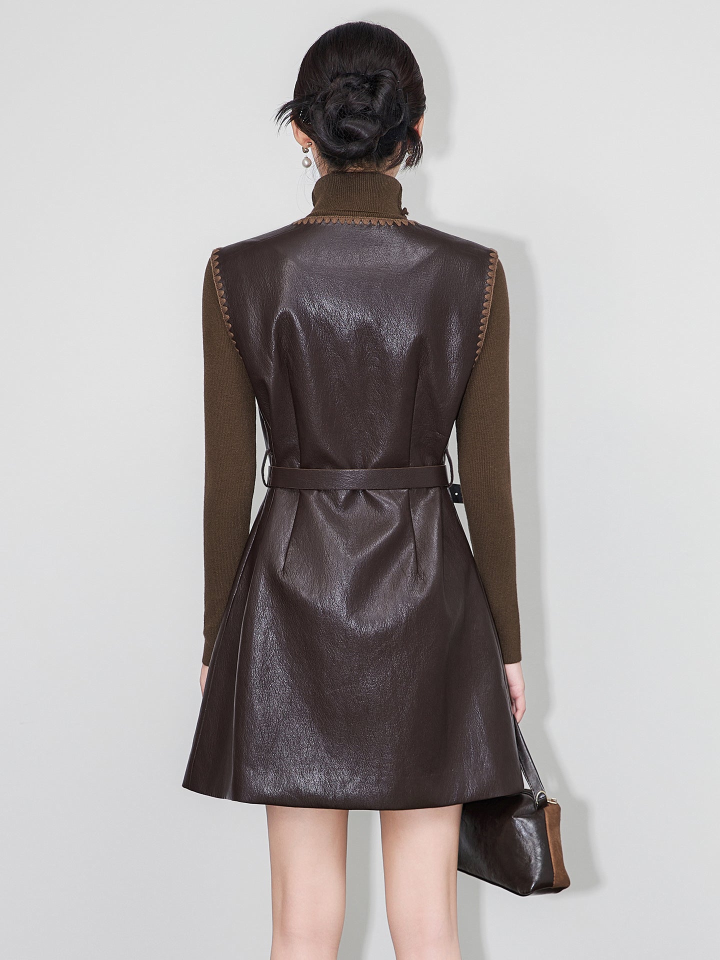 Genuine Leather Sheepskin Vest for Women 2025 New Advanced Design Round Neck Dress Tank Top Oversized