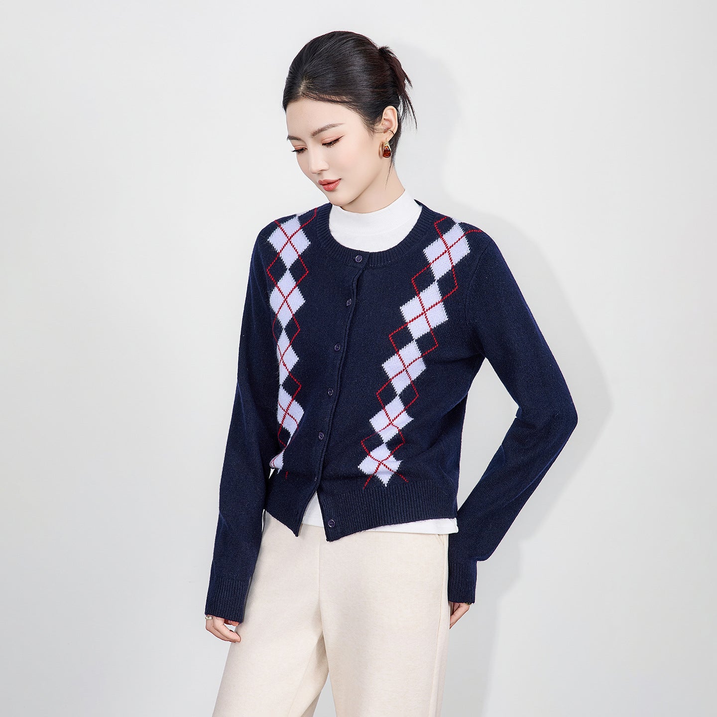 Ladies' Long Sleeve Knitted Sweater Diamond Pattern Lazy Style Cardigan Top Loose Fit Round Neck Knitted Fabric Autumn New Ar