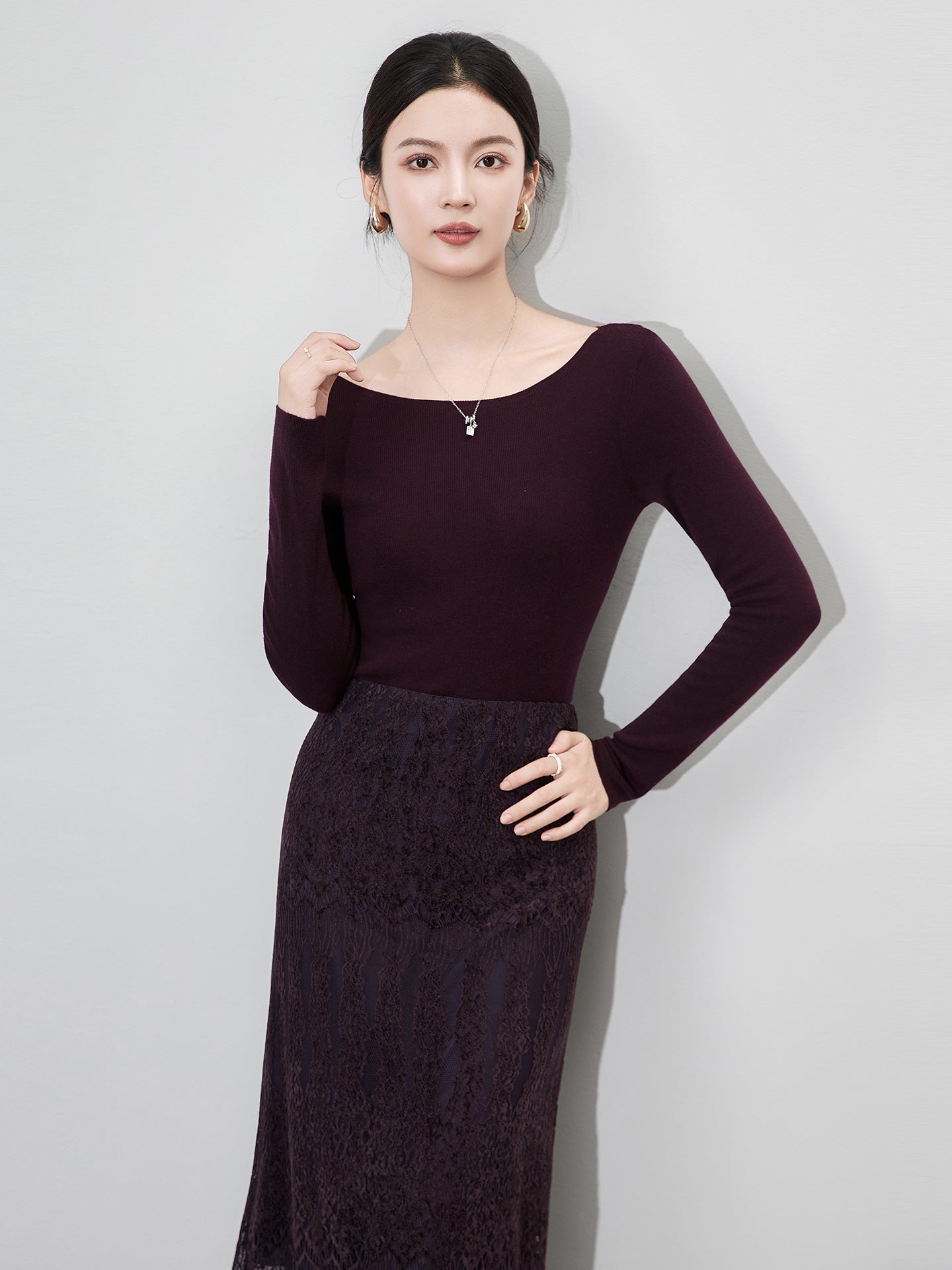 French Style One-Shoulder Woolen Knitted Sweater Women's Slim Fit Base Layer Trendy Inner Wear Shirt Full Sleeve Solid Color